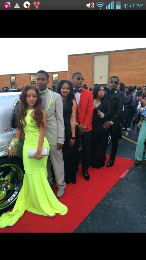 .Squad Neon Green Prom Couple, Green Prom Couple, Lime Green Prom Dress, Prom Captions, Prom Slay, Neon Dress, Prom Goals, Prom Couples, Prom 2016