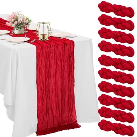 Red White Party Decorations, Red Table Runner Wedding, Red Table Setting Ideas, Red And Pink Wedding Table Decor, Red And Pink Table Decor, Red And Gold Christmas Table Decor, Red Wedding Theme Table Decor, Long Table Christmas Decorations, Red Party Decorations Elegant