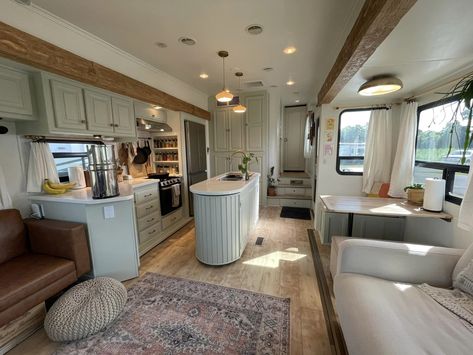 Grand Design Rv Remodel, Fifth Wheel Decor, Renovated Fifth Wheel, Fifth Wheel Kitchen, Trailer Renovation Ideas, Fifth Wheel Remodel, Renovated Trailer, Renovated Camper, Travel Trailer Renovation