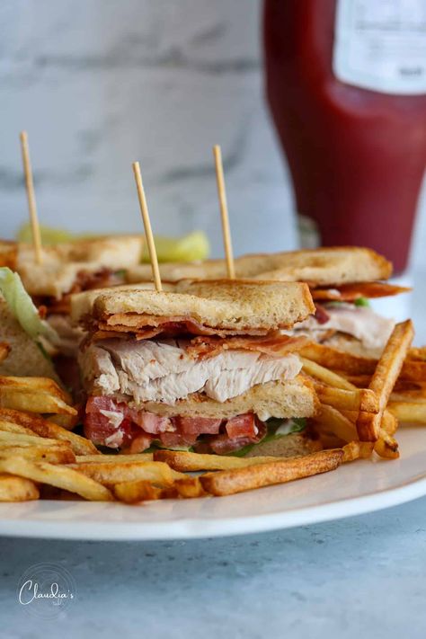 Classic Turkey Club Sandwich Club Sandwich Ingredients, Clubhouse Sandwich, Turkey Club Sandwich, Classic Turkey, Turkey Club, Crispy French Fries, Photo Concept, Menu Food, Sliced Turkey