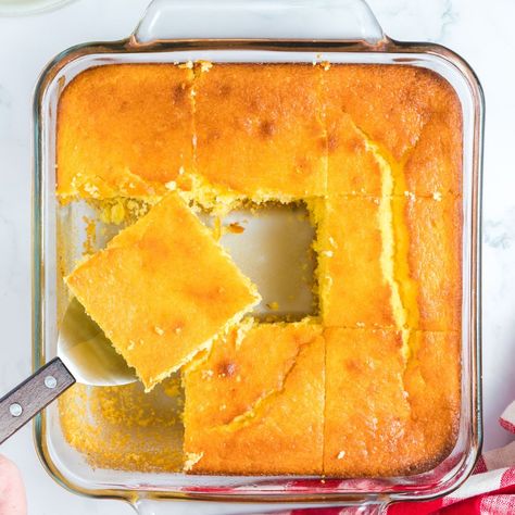 The BEST Jiffy Cornbread - Top Recipes Moist Cornbread Recipe Jiffy, Easy Jiffy Cornbread Recipe, Best Jiffy Cornbread Recipe, Sweet Jiffy Cornbread, Creamy Corn Bread, Jiffy Recipes, Meal Sides, Easy Homemade Cornbread, Baked Muffins