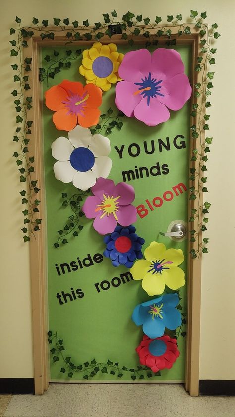 DIY Spring Classroom Door Decor - RecipeMagik Flower Door Decorations Classroom, Spring Door Classroom, May Door Decorations, Spring Boards For Preschool, May Classroom Door Ideas, April Door Decorations Classroom, Spring Preschool Door Ideas, May Door Decorations Classroom, Spring Classroom Door Decorations