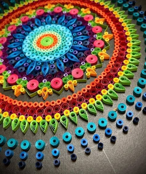 DIY || CRAFTS || QUILLING on Instagram: “Paper mandala. . CREDIT:- @kami_asobi_days Follow @craftsbyvarsha for more Use #creatingmyownpost and tag @craftsbyvarsha to get daily…” Mandala 3d Design, Paper Quilling Mandala, Quilled Mandalas, Quilling Diy, Quilling Mandala, Paper Mandala, Autumn Poems, Paper Crafts Magazine, Rangoli Art