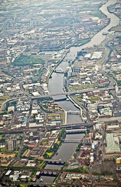 Aerial view of city centre with the River Clyde in the centre looking west, Glasgow, Scotland, 2013, photograph by Liz Leyden. Glasgow Architecture, Millenium Bridge, Glasgow Travel, Riverside Museum, Glasgow City Centre, Glasgow Museum, Portland Street, Science Centre, Scotland History