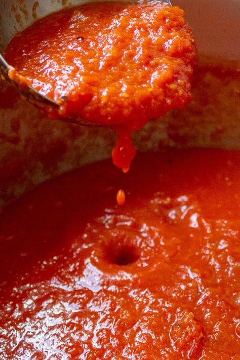 Best Tomato Sauce Recipe, Sauce For Pizza, San Marzano Tomato Sauce, Marzano Tomatoes, Italian Tomato Sauce, Tandoori Masala, San Marzano Tomatoes, Tomato Sauce Recipe, Italian Cooking