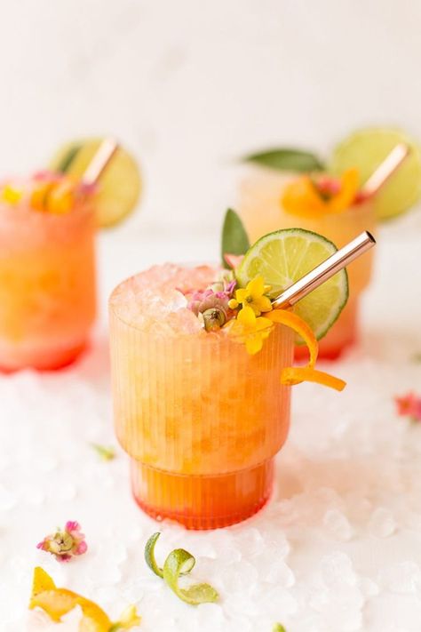 Pineapple Mango Rum Punch, Rum Punch Cocktail, Bachelorette Party Drinks, Mango Rum, Rum Punch Recipes, Punch Cocktails, Punch Recipe, Rum Punch, Rum Drinks