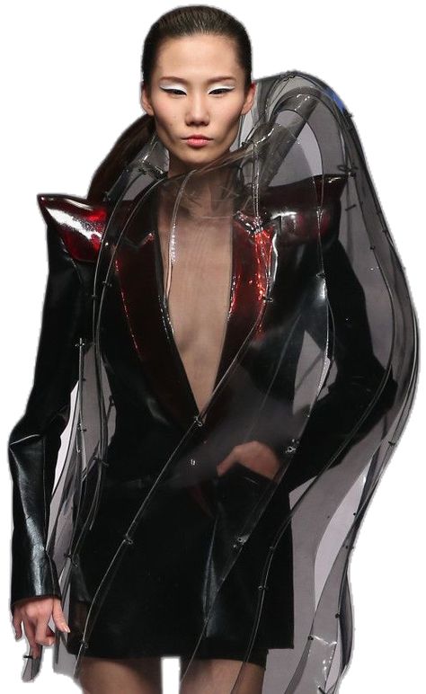 Sculpture Fashion, China Fashion Week, Sculptural Fashion, Emerging Designers Fashion, 3d Fashion, 2017 Fashion Trends, Futuristic Fashion, Beijing China, Tech Fashion