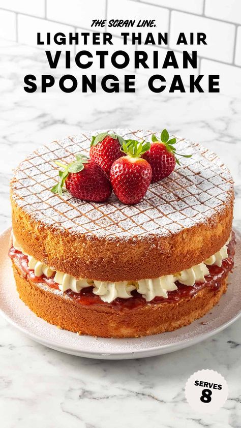 Easy Sponge Cake Recipe Victorian Sponge Cake Recipe, Victorian Sponge Cake, Victorian Sponge, Easy Sponge Cake, Easy Sponge Cake Recipe, Lunch Saludable, Cake Slicer, Sponge Cake Recipe, Victoria Sponge Cake