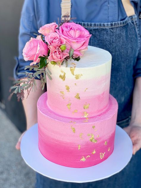 Two Tier Pink Birthday Cake, Two Tire Cake Design, Two Tier Cake Designs, Tier Cake Designs, Pink Tiered Cake, Two Tier Cakes, Pink Birthday Cake Ideas, Two Tier Birthday Cake, Barbie Themed Cake