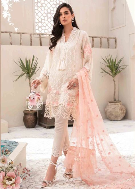 Asian Party Wear, Fancy Embroidery, Pakistani Designer Clothes, Pakistani Dresses Online, Eid Outfits, Pakistani Designer Suits, Lawn Dress, Desi Clothes, Eid Dresses