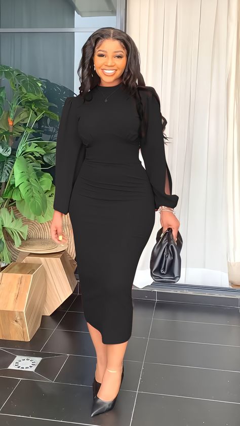 Serwaa Amihere, Corporate Dresses, Fitted Party Dress, Corporate Baddie, Corporate Dress, Church Fits, Denim Fashion Women, Church Outfit, Classy Lady