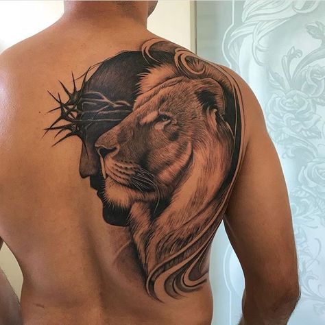 Lion Back Tattoo, Christus Tattoo, Lion Tattoo Sleeves, Christ Tattoo, Mens Lion Tattoo, Lion Head Tattoos, Leo Tattoos, Lion Tattoo Design, Jesus Tattoo