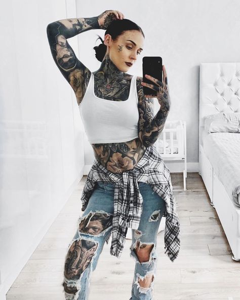 Monami Frost on Instagram: “Just an everyday look! ❄️” Chris Garver, Tattooed Woman, Monami Frost, Tattoed Women, Tattooed Women, Full Body Tattoo, Body Suit Tattoo, Tattoo Model, Tattoo Models