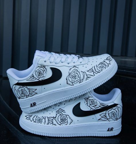 custom hand painted Nike air force 1. Older kids size uk1 --uk5.5  ￡158 Adults size uk2.5-uk12  ￡198 -100% Authentic & brand new in box; - Each pair is personally handmade, and painting with premium leather paint and topped with a finisher for extra protection; - Please ensure that you double check your size before ordering.  - For customized designs, feel free to leave us a message, We are willing to have your ideas done; Trendy Trainers, Flowers Anime, Custom Sneakers Diy, Painted Nikes, Anime Wedding, Custom Shoes Diy, Air Force 1 Custom, Style Anime, Shoes Trendy