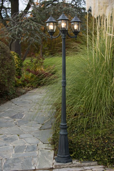 #lucide #tireno #verlichting #l'éclairage #lighting #lamp #lampe #lamppost #lantaarnpaal #lanterne/lampadaireexterieur #mastleuchte #outdoor #buiten #extérieur #aussen Lamp Post Outdoor, Window Office, Outdoor Lamp Posts, Lamp Posts, Mouse House, Balanced Design, Antique Green, Lighting Lamp, Beautiful Mosques