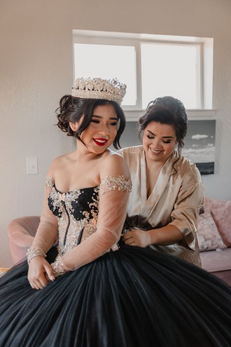 Quinceanera and her mom share a lovely moment while getting ready for Pheasant Trek quince captured by wedding and portrait photographer based in Sacramento CA Quince Family Photos, Quinceanera Getting Ready, Quince Photoshoot Ideas With Family, Quincenera Family Photos, Quince Getting Ready, Mom And Daughter Quince Pictures, Quinceanera Getting Ready Pictures, Getting Ready Quince Photos, Quince Picture With Horse