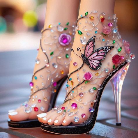 Whimsical Shoes, Hak Tinggi, Heels Glitter, Glass Heels, Butterfly Shoes, Fairy Shoes, Glass Shoes, Fashion Shoes Heels, Cute Shoes Heels