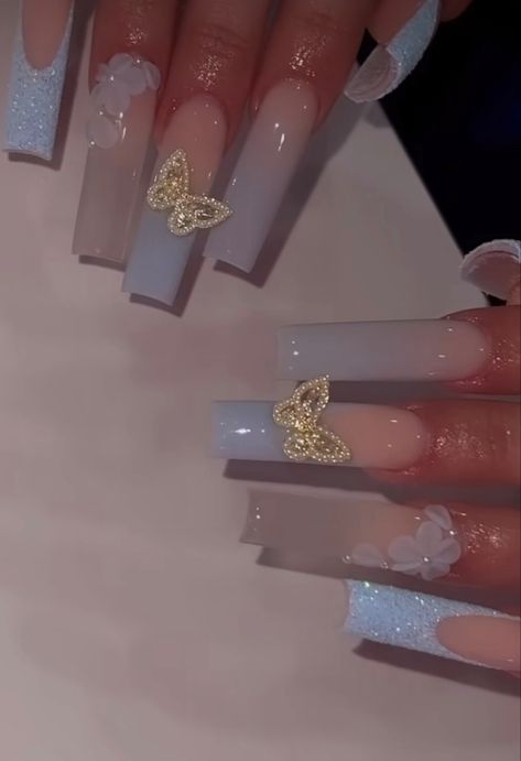 Baby Blue Quince Nails, Light Blue Birthday Nails, Gender Nails, Promotion Nails, Slate Nails, Mexico Nails, 15 Nails, Mc Nails, Quinceanera Nails