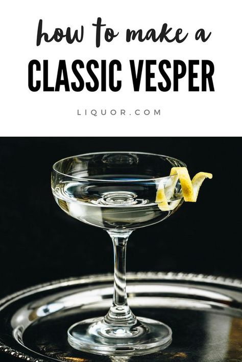 Vesper Martini, Classic Cocktail Recipes, Martini Recipes, Classic Cocktail, Casino Royale, Cocktail Making, Classic Cocktails, Cocktail Recipe, Cooking Dinner