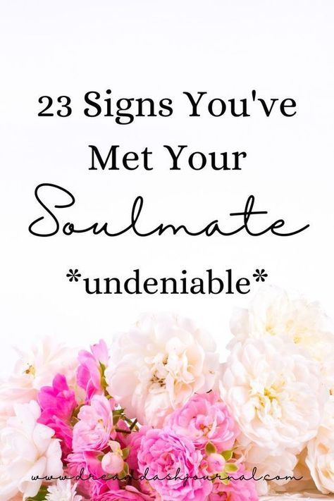 Spiritual signs you've met your soulmate in love. These love signs indicate you have found your soulmate, your partner in life. #soulmates #love #manifestlove #truelove #marraige Romantic Soulmate, Spiritual Signs, Relationship Journal, Tru Love, Soulmate Signs, Morning Gratitude, Soulmate Love, Soul Mate Love, Platonic Relationship