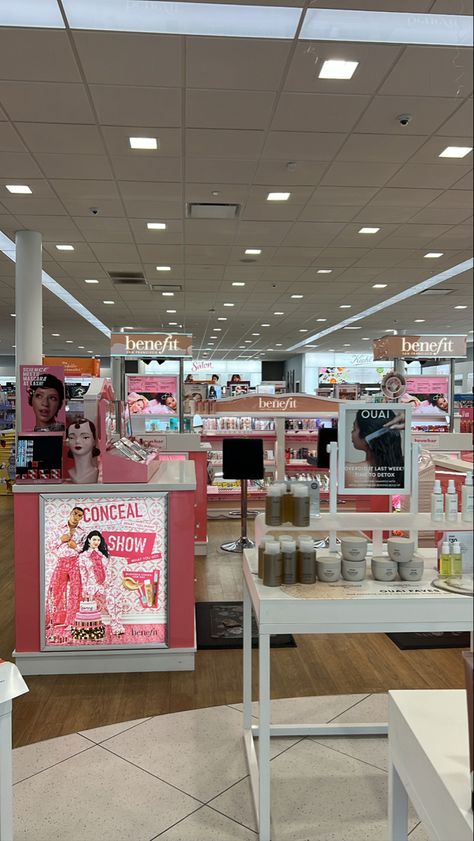 Ulta Store Aesthetic, Ulta Shopping Aesthetic, Ulta Aesthetic Store, Working At Ulta, Ulta Beauty Aesthetic, Benefit Cosmetics Aesthetic, Ulta Aesthetic, Ulta Beauty Store, Ulta Salon