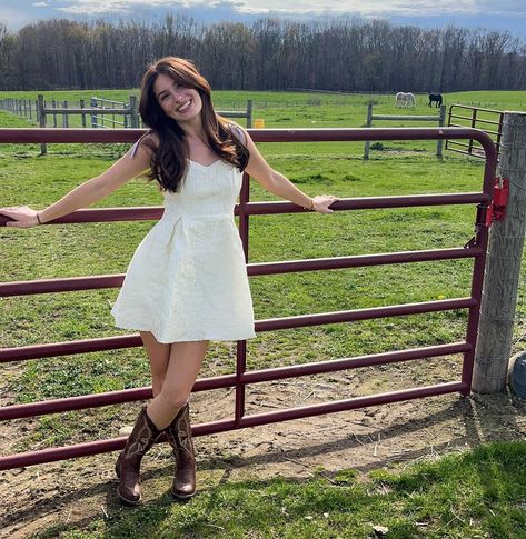 White Sundress And Cowboy Boots, Poses With Cowboy Boots, Boot Barn Dresses, White Dress And Cowgirl Boots, Western Boots And Dress Outfit, Dresses With White Boots, Western Dress Poses, White Dress Cowgirl Boots Outfit, Cowgirl White Dress