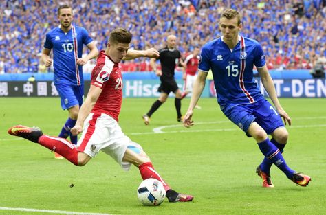 For those who are unaware and/or American, there’s a whole lot of soccer (or “football”) going on in Europe right now. | You Will Never, Ever Be As Hyped As This Icelandic Soccer Announcer - BuzzFeed News Football Run, Soccer Match, Transfer News, Playing Football, Loud Noises, Football News, Football Match, A Football, Sport Football