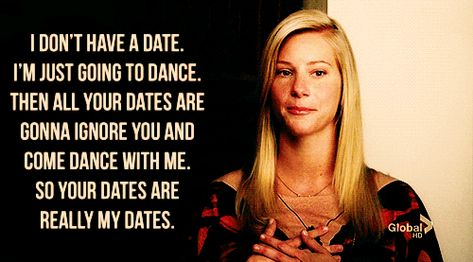 When She Makes So Much Sense That It Hurts Brittany Glee, Glee Brittany, Single Girl Problems, Glee Characters, Glee Funny, Prom Dates, Glee Memes, Rachel And Finn, Glee Quotes