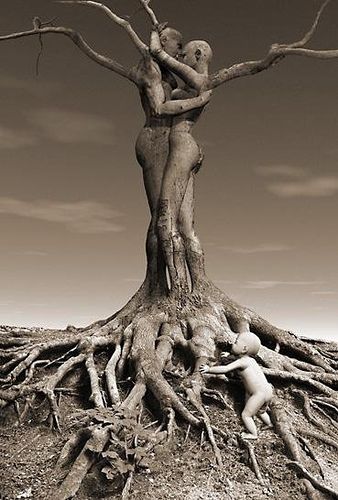 ♥~The Love of Twin Flames is the greatest love on Earth  as ONE soul in two bodies  The Divine Masculine and the Divine Feminine  pure Divine Love  Heaven on Earth~ Boom Kunst, Tree People, Tree Carving, 웃긴 사진, Afro Art, Pics Art, Two People, Beautiful Tree, Wood Sculpture