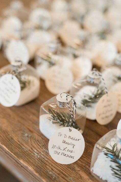 Christmas Ornament Party Favors, Ornament Party Favors, Winter Wedding Party Favors, Ornaments Wedding Favors, Winter Wedding Table Decorations, Popcorn Wedding Favors, Ornament Wedding Favors, Winter Wedding Table, Winter Wedding Planning