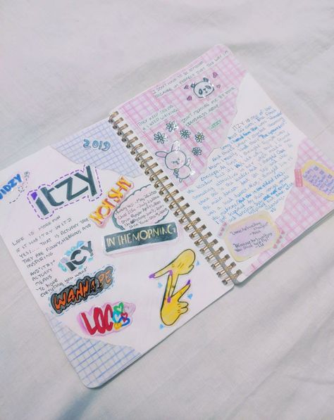 #itzy #midzy #kpop #journal #kpop_journal #diy #easy_journal Itzy Journal, Txt Journal, Most Favorite, Washi Tape, Washi, More Fun, Bucket List, Bullet Journal, Band