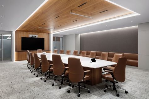 Everest Reinsurance Offices - Warren | Office Snapshots Board Room Design, Office Ceiling Design, Meeting Room Design Office, Conference Room Design, Meeting Room Design, Office Design Inspiration, Office Interior Design Modern, Meditation Rooms, Recessed Downlight