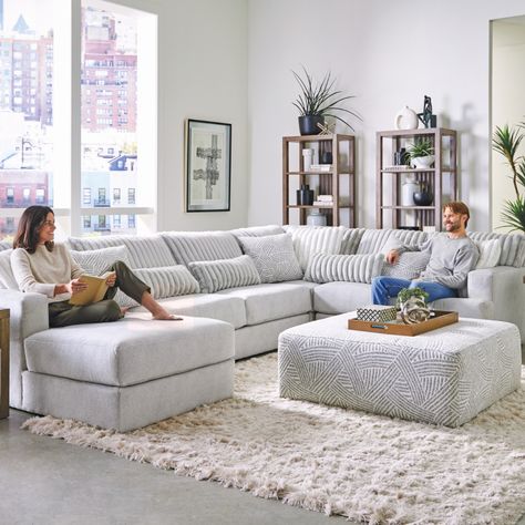 new YEAR, new SECTIONAL INTRO🎉 The Logan modular is here and ready to shake up your home. Check out what all this sectional features: ⭐️Comfort Coil seating featuring Comfor-Gel ⭐️Faux fur & luxurious polyester fabric combination ⭐️Array of design throw pillows ⭐️Modular design for customization ⭐️Steel Tech framing Kova Sectional, Large Sectional Couch, Big Couch, Outdoor Beds, Fabric Combinations, Plain Fabric, Bedding Brands, Furniture Layout, Living Room Sectional