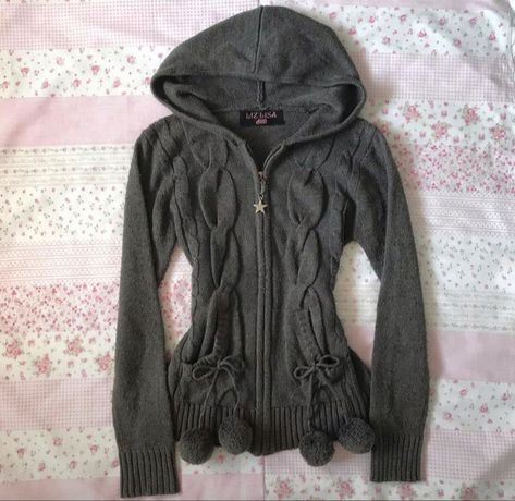 Mcbling Fashion, 2000s Clothes, 2000s Fashion Outfits, Cardigan Women, Hooded Cardigan, Vintage Casual, Really Cute Outfits, Y2k Streetwear, 2000s Fashion