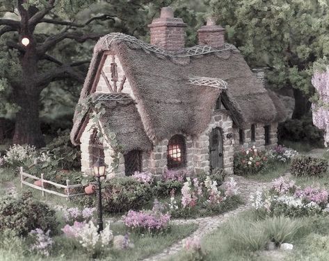 Aesthetic Home Outside, Pink Cottagecore House, Fairy House Aesthetic, Fairy Core House, Fluttershy's Cottage, Pink Cottage Core, Pink House Interior, Pretty Apartments, Forest Cottage