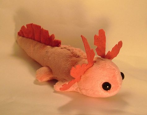 Diy Axolotl Plush, Axolotl Plushie Pattern, Axolotl Sewing Pattern, Axolotl Plush Pattern, Diy Axolotl, Plush Axolotl, Sewing Plushies, Felt Plush, Pokemon Diy