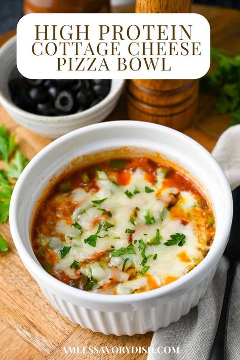 Cottage Cheese Bowl Pizza, Mexican Cottage Cheese Bowl, Cottage Cheese Pizza Bowls Low Carb, Protein Pizza Bowl, Low Carb Cottage Cheese Pizza Bowl, Pizza Bowl With Cottage Cheese, High Protein Microwave Meals, High Protein Pizza Bowl, Cottage Cheese Pizza Bowl Recipes