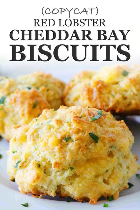 Red Lobster Garlic Cheddar Biscuits, Copycat Red Lobster Biscuits, Dinner Biscuit, Lobster Biscuits, Ball Food, Flavored Butters, Red Lobster Cheddar Bay Biscuits, Red Lobster Biscuits, Pudding Chia