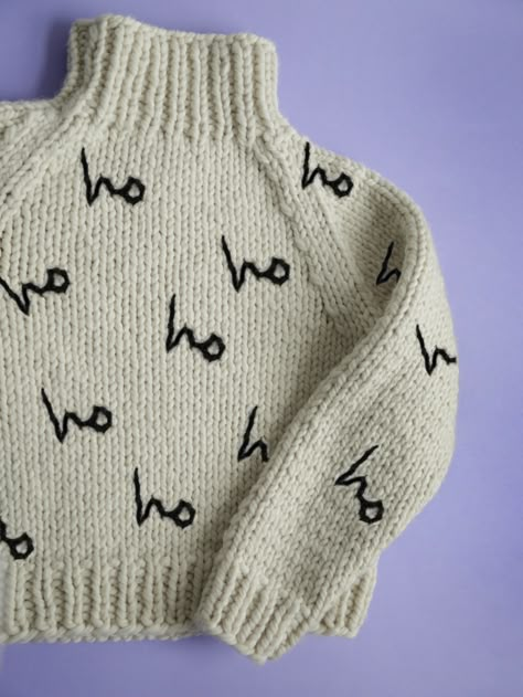 How To Customise Your Christmas Jumper | Wool and the Gang Blog | Free Knitting Kit Patterns Downloads Knit Christmas Sweater Pattern Free, Knitting Christmas Sweater, Knitting Sweater Patterns Free, Sweater Patterns To Knit, Cute Knitting Ideas, How To Style Knitwear, Sweater Knitting Patterns Free, Christmas Jumper Outfit, Wool Knitting Patterns