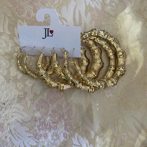 Bamboo Hoop Earrings Gold Plated 3 Pairs Metal Pattern Large Round Design &Med New Never Worn Jewelry Gold Accessories Earrings, Bamboo Earrings Aesthetic, Y2k Jewelry Gold, Woman Hygiene, Hoop Earrings Y2k, Big Gold Earrings, Good Earrings, Gold Bamboo Earrings, Big Gold Hoop Earrings