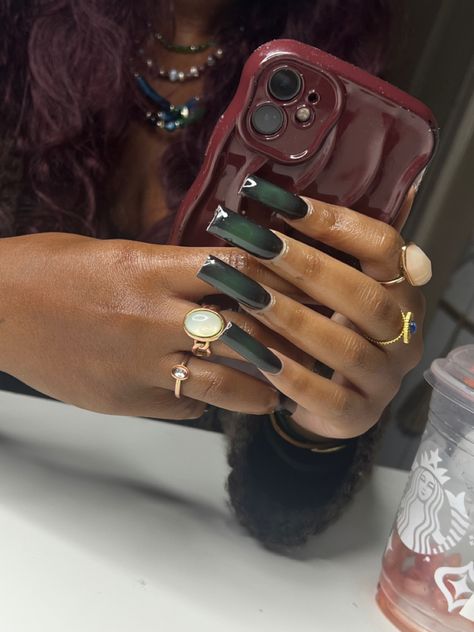 Fall Nails Baddie, Green Nails Fall, Long Duck Nails, Nails Baddie, Finger Art, Acrylic Toe Nails, Acrylic Toes, Duck Nails, Baddie Nails