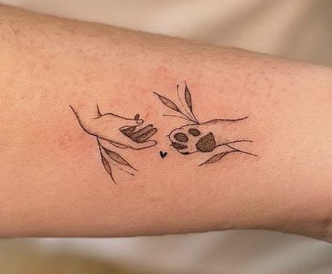 Tiffany Door, Shiba Inu Tattoo, Tattoo Simple, Friend Tattoos, Mini Tattoos, Animal Tattoos, Shiba Inu, Simple Tattoos, Crazy Cats