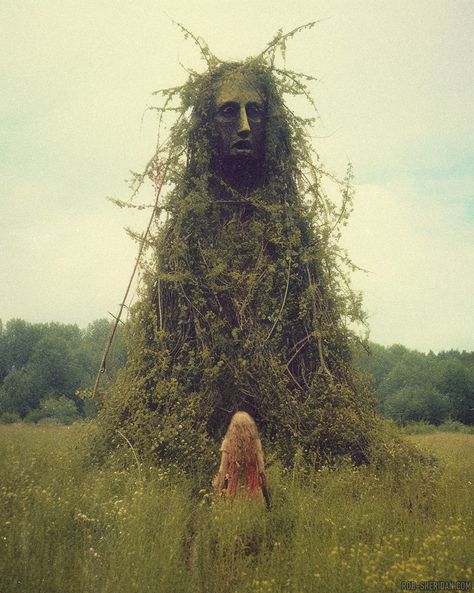 Folk Horror, Arte Peculiar, Robert Mapplethorpe, Arte Inspo, European Art, Horror Art, Dark Art, Dark Fantasy, Art Direction