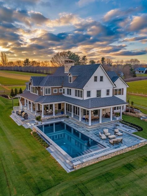 Big House With Wrap Around Porch, Massachusetts Mansions, Cool Big Houses, Houses In Tennessee, Luxury Future, Modern French Home, 3 Story House, Big Beautiful Houses, Different Types Of Houses