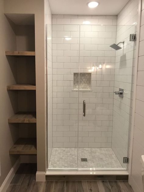 Bathroom Walk In Shower Ideas, Bathroom Shower Shelves, Walk In Shower Ideas, Basement Bathroom Remodeling, Rest Room, Small Bathroom Ideas Modern, Bathroom Redesign, Bathroom Remodel Designs, Bathroom Remodel Shower