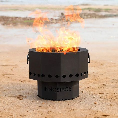 5 Smokeless Fire Pits That Let You Enjoy Bonfires Without the Irritating Smoke Outdoor Bonfire, Smokeless Fire Pit, Bonfire Pits, Backyard Bonfire, Cool Fire Pits, Concrete Fire Pits, Fire Pit Bowl, Camping Grill, Wood Pellet