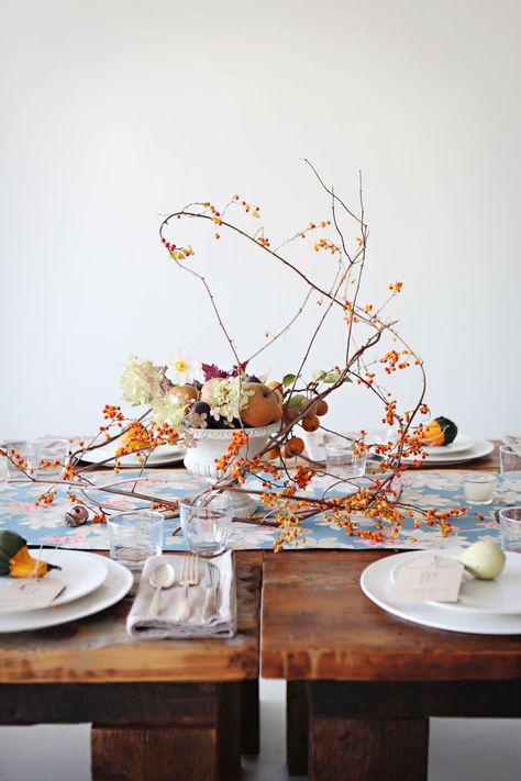 The Kinfolk Table, Tafel Decor, Winter Table, Sunday Suppers, Autumn Table, Thanksgiving Tablescapes, Free Thanksgiving, Festa Party, Fall Dinner