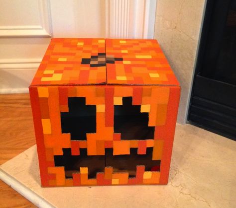 Minecraft Halloween Ideas, Minecraft Pumpkin, Minecraft Costumes, Pumpkin Tutorial, Minecraft Theme, Labu Halloween, Pumpkin Mask, Minecraft Christmas, Minecraft Birthday Party