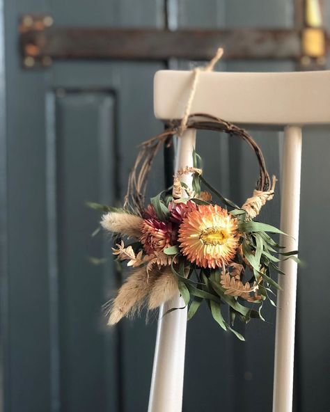 Zoe’s Instagram profile post: “I’m just looking at this beautiful dried flower mini wreath made by the talented Bex @botanical_tales and wishing I’d ordered a box full as…” Wreath Photography, Dried Flower Wreath, Mini Wreath, Dried Flower Wreaths, Flower Business, Boxwood Wreath, Mini Wreaths, Dried Flower, Flower Wreath