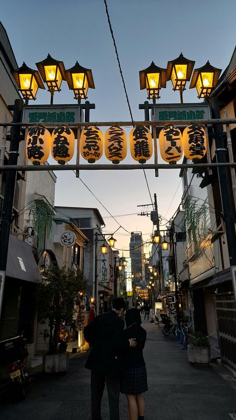 Couples In Japan Aesthetic, Couple In Tokyo Aesthetic, Japanese Romance Aesthetic, Japan Date Night, Japan Date Aesthetic, Tokyo Honeymoon Aesthetic, Tokyo Date Aesthetic, Couples In Japan, Tokyo Couple Aesthetic